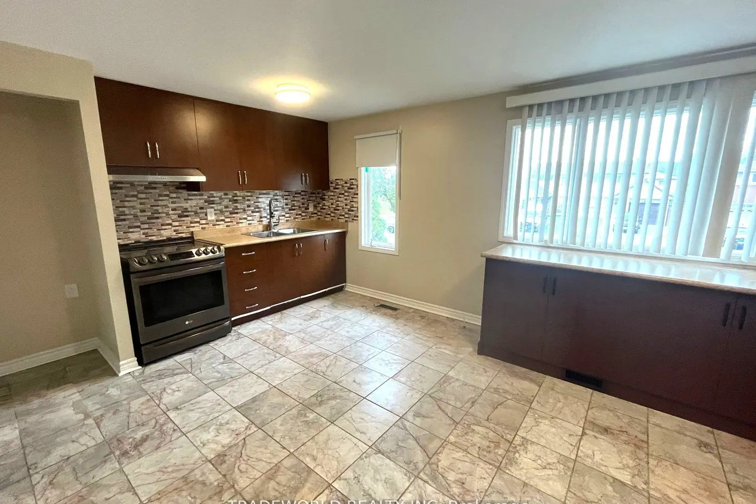 Additional image 8 of 7465 Bybrook Drive