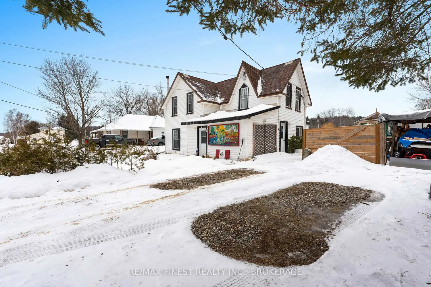 1022 Brock Road photo 3