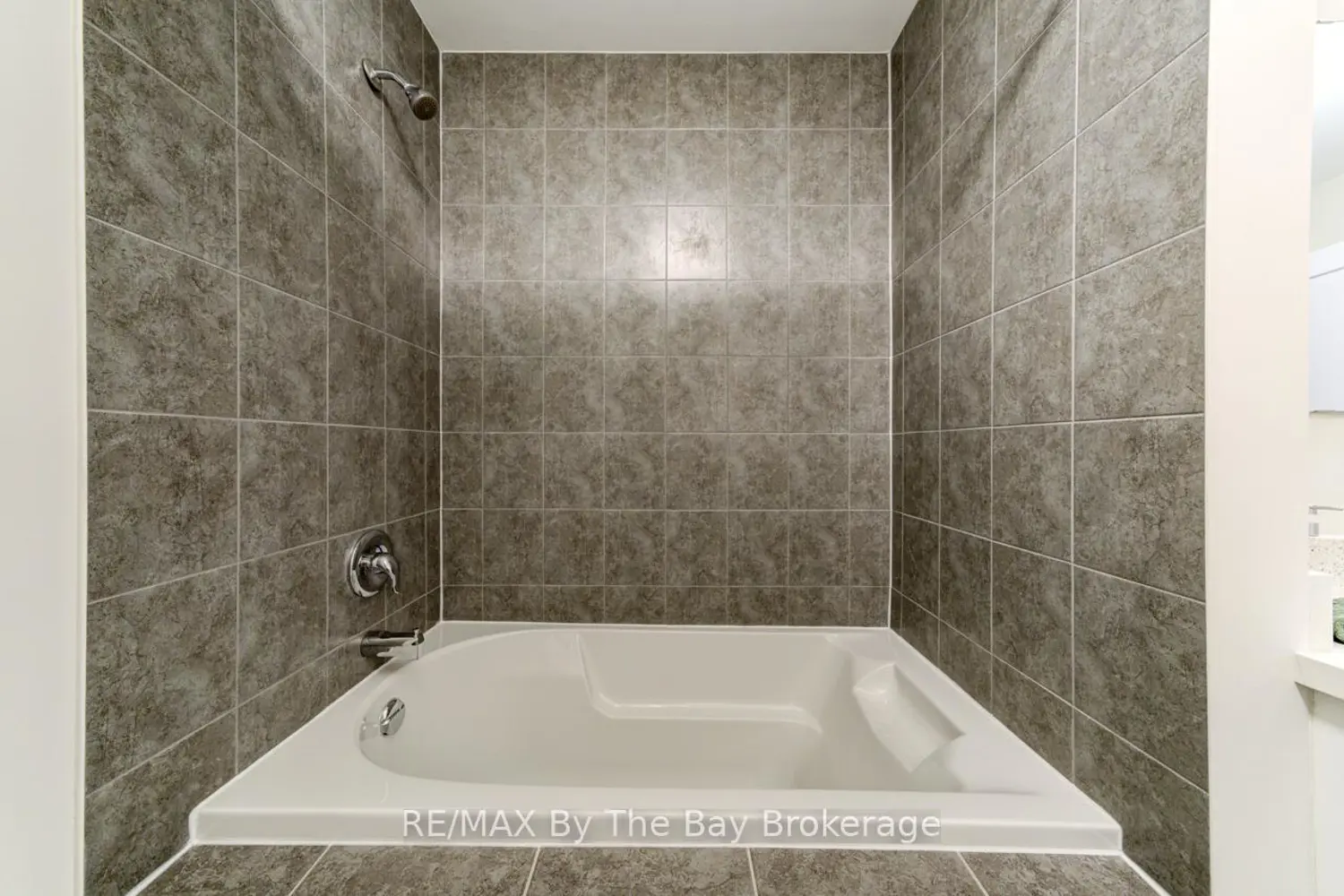 Additional image 12 of 190 Crosswinds Boulevard 80