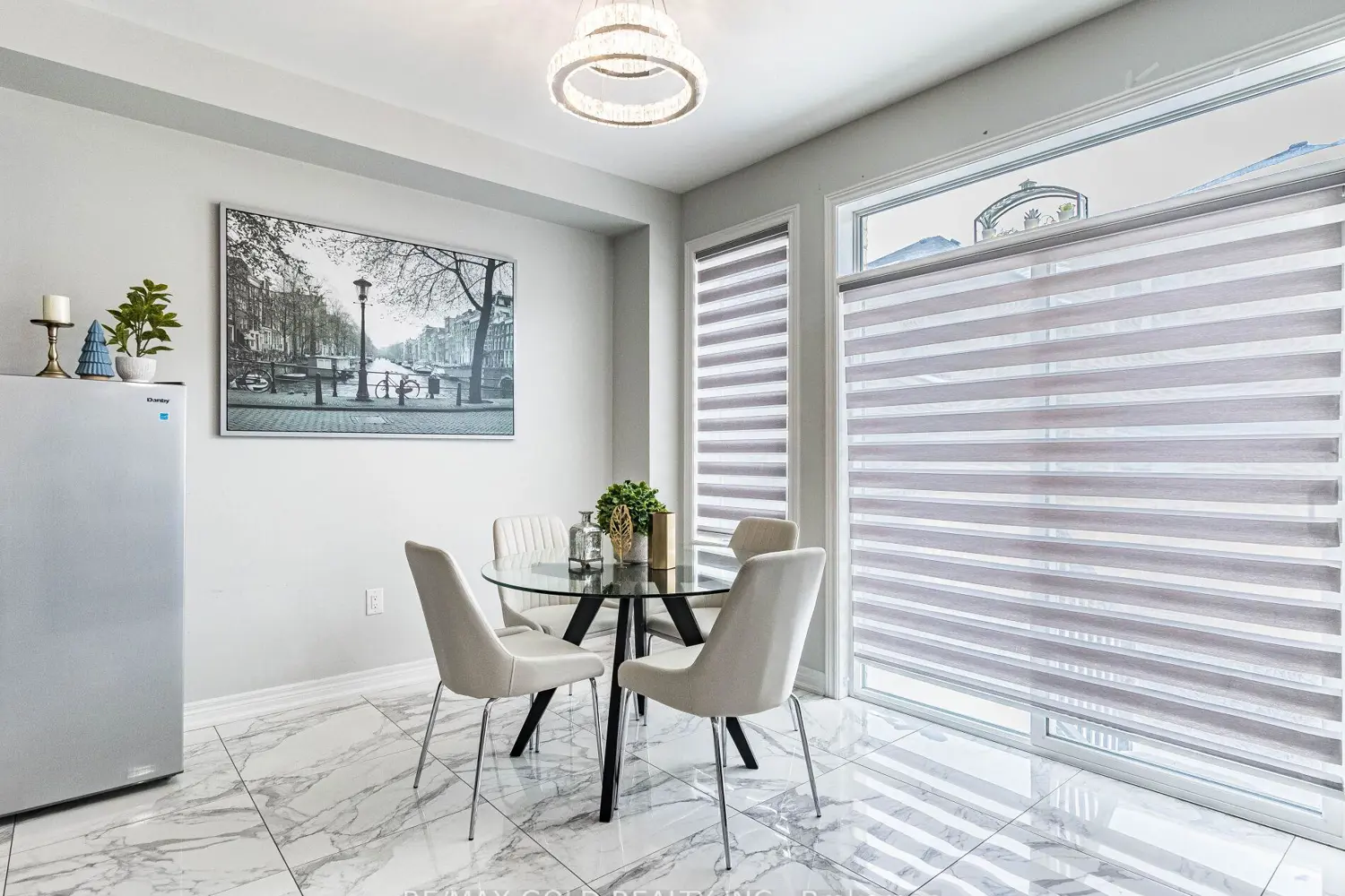 Additional image 10 of 11 Clunburry Road