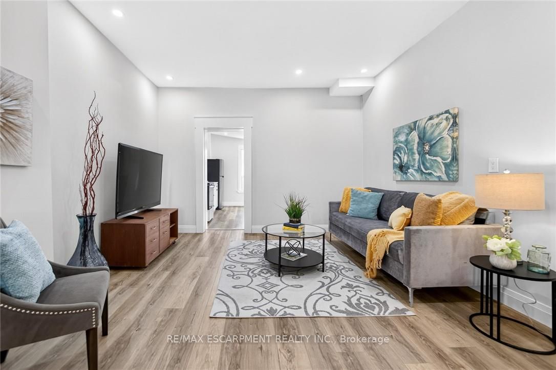 Additional image 6 of 518 Quebec Avenue, Toronto, ON, M6P 2V7