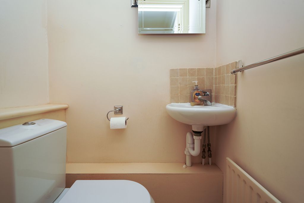Additional image 17 of 3 bed flat for saleSuffolk Square, Cheltenham GL50