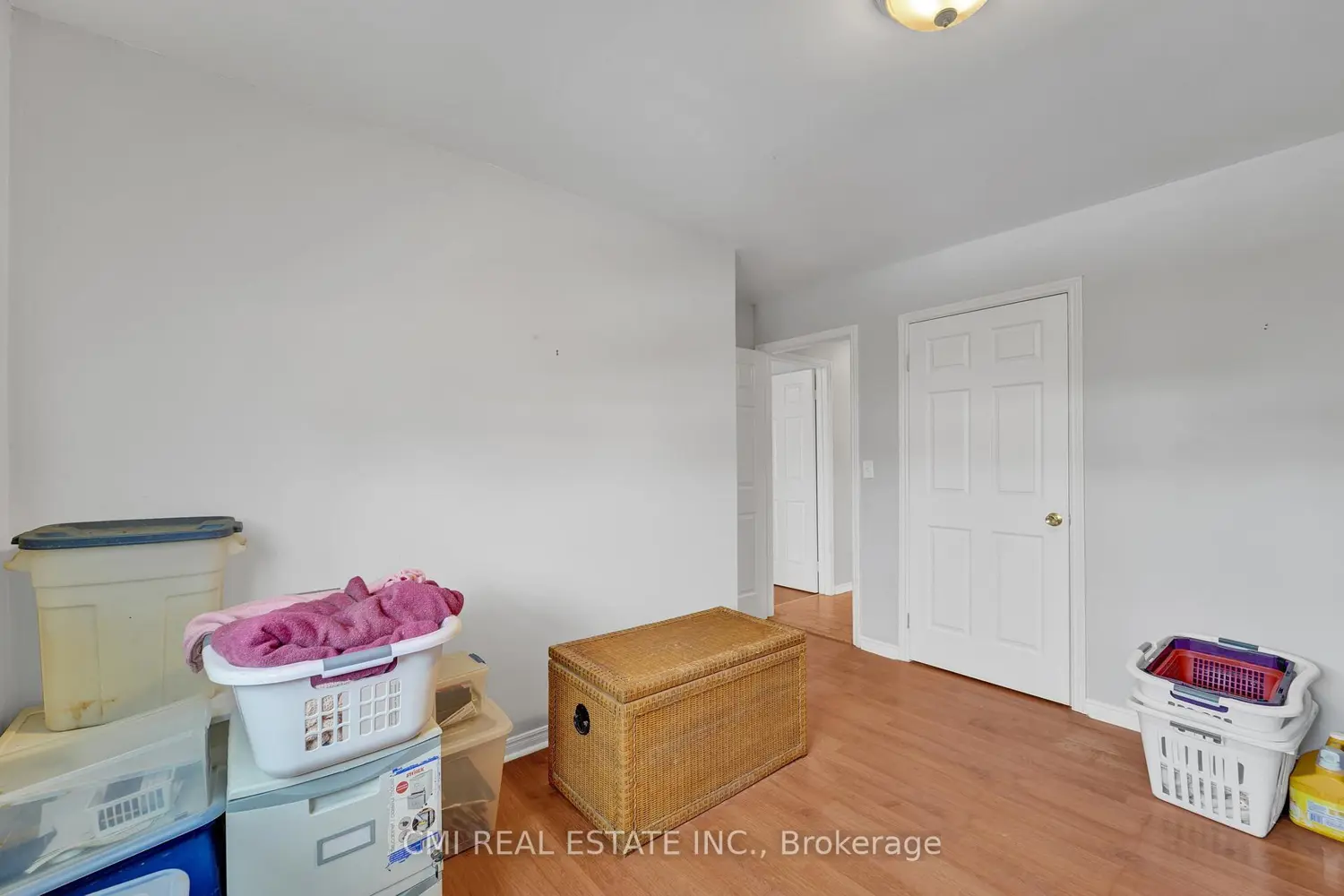 Additional image 13 of 1337 Tudor Crescent