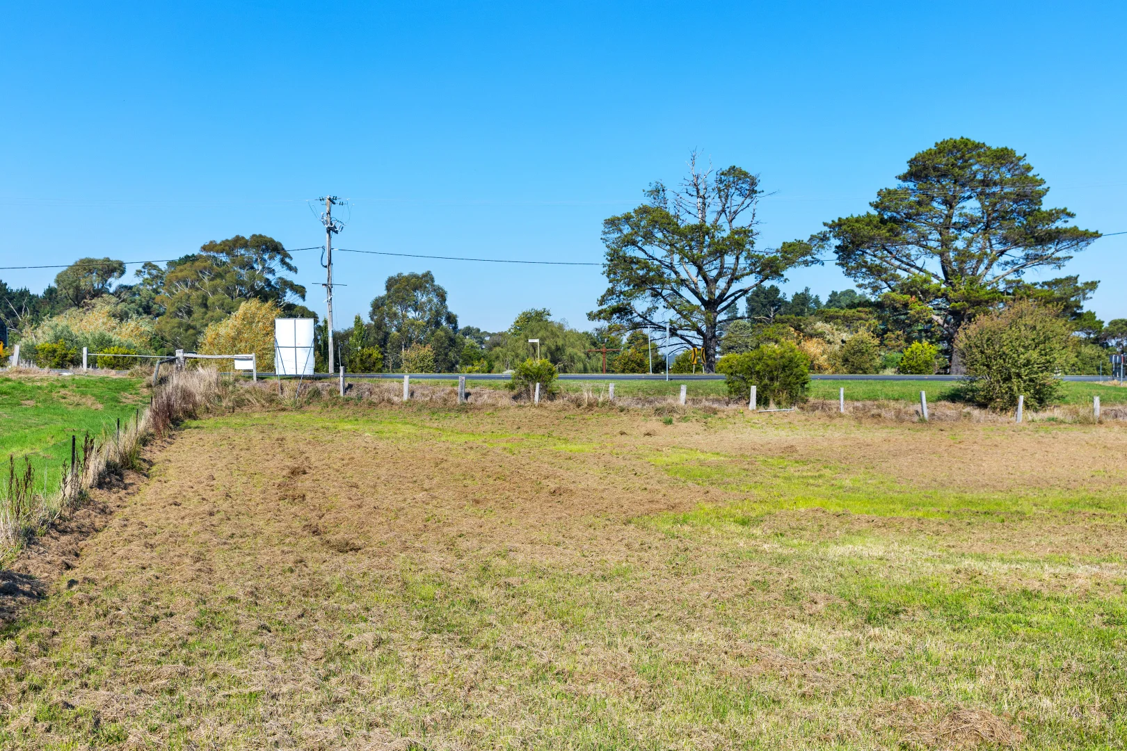 Additional image 3 of 98 Sussex Street, Linton VIC 3360