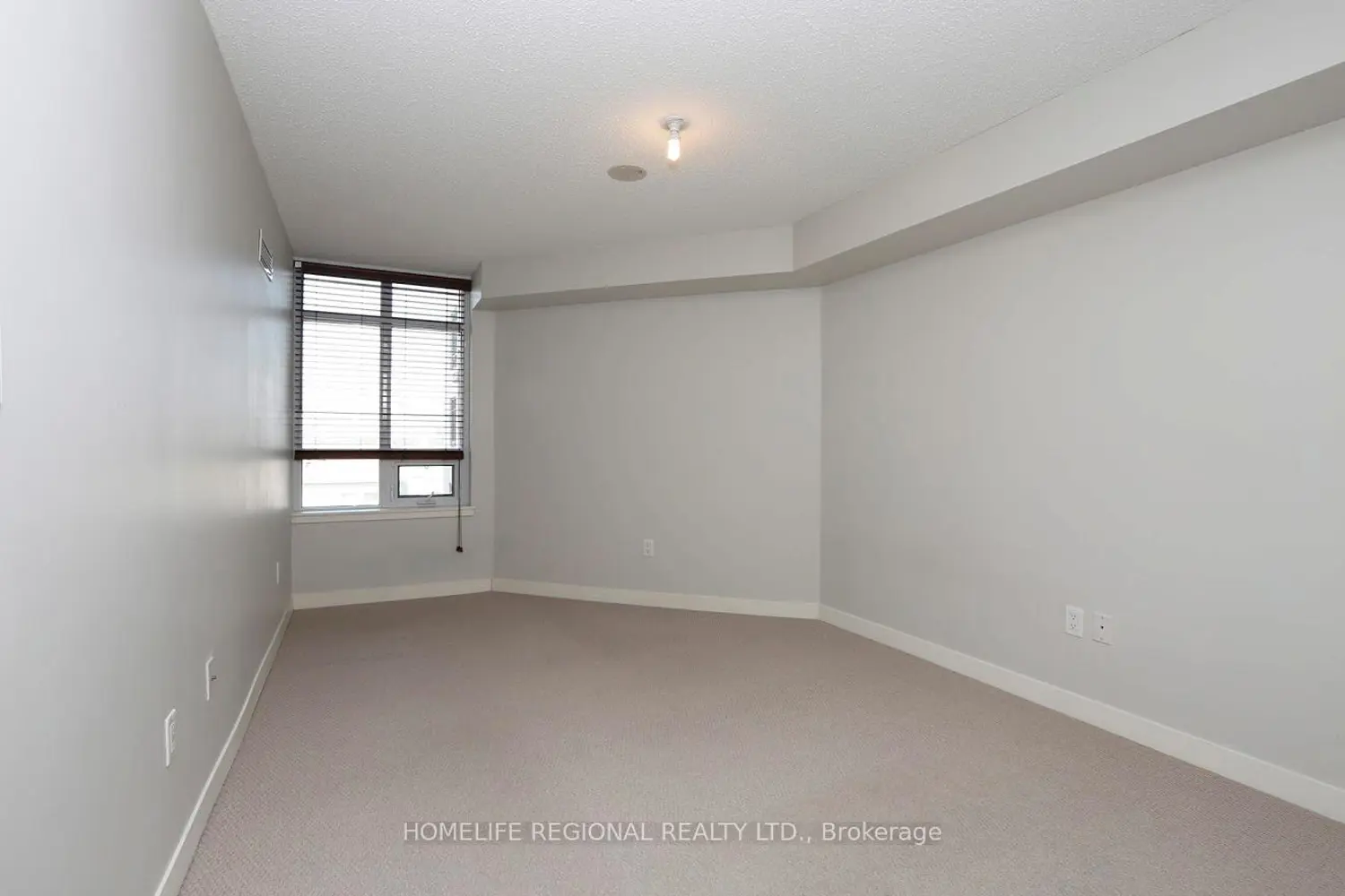 Additional image 11 of 816 Lansdowne Avenue 1015