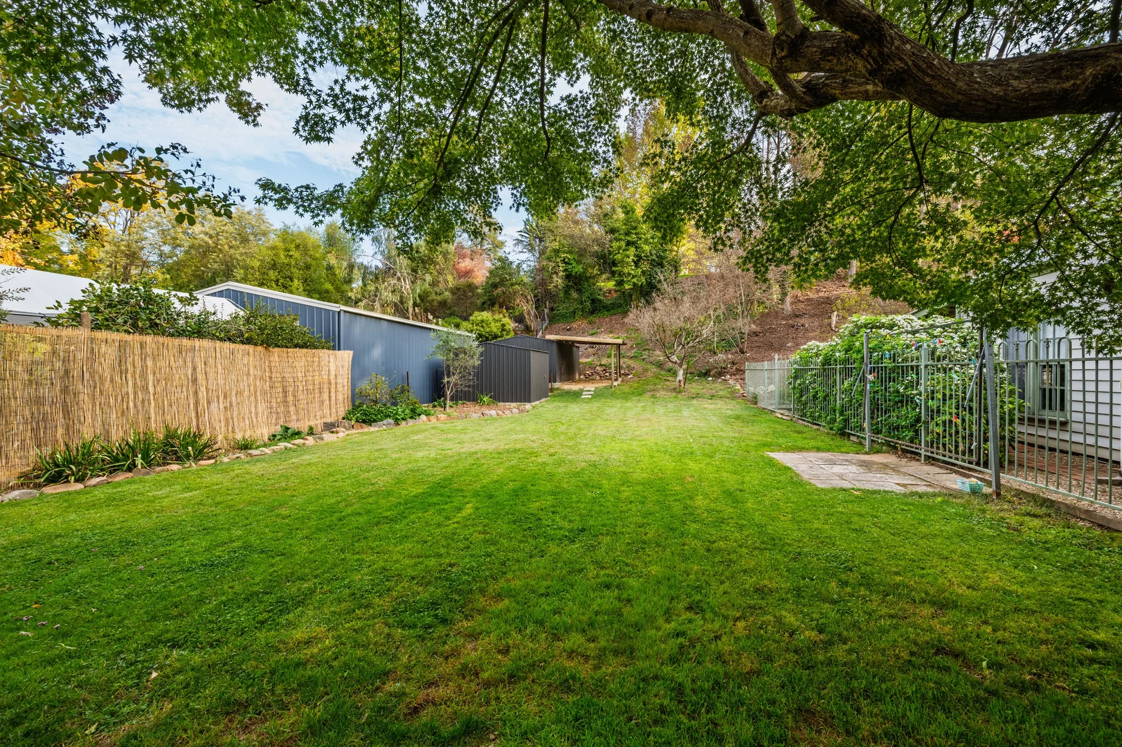 Additional image 20 of 1/14 Cobden Street, Bright VIC 3741