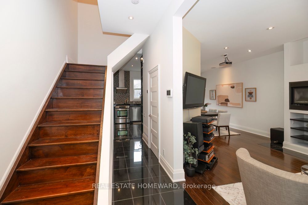 Additional image 4 of 136 Spruce Street, Toronto, ON, M5A 2J5