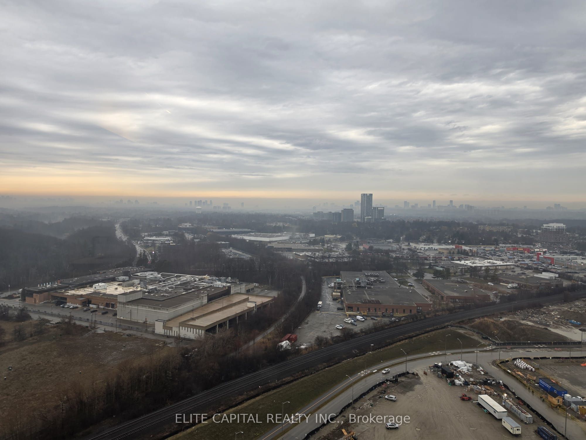 Additional image 2 of 2708-1 Quarrington Lane, Toronto, ON, M3C 0S4