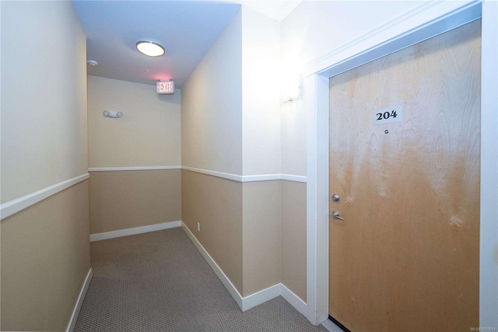 Additional image 4 of 204-10421 Resthaven Drive, Sidney, BC, V8L 3H4