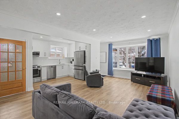 Additional image 2 of 37 Avis Crescent, Toronto, ON, M4B 1B8