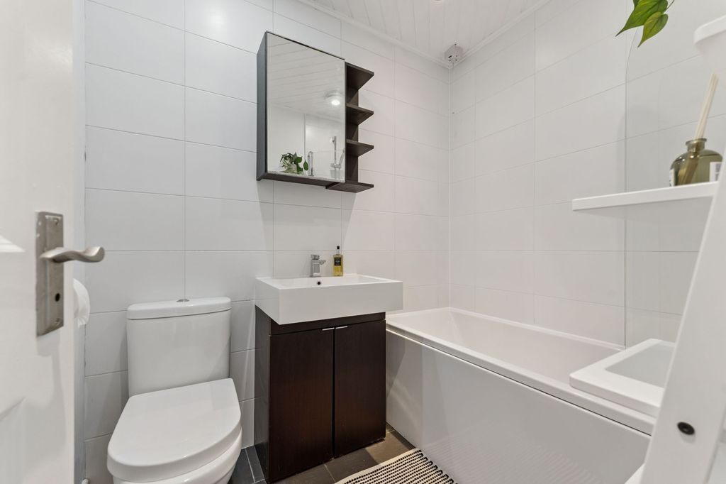 Additional image 13 of 2 bed flat for saleHerbert Street, Flat G, Kelvinbridge, Glasgow G20