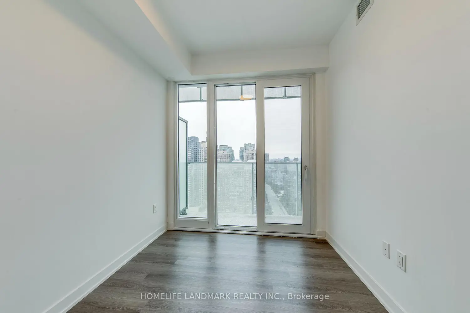 Additional image 13 of 3883 Quartz Road 2304