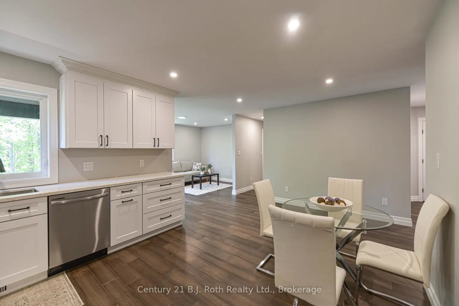 Additional image 8 of 3324 Bramshott Avenue