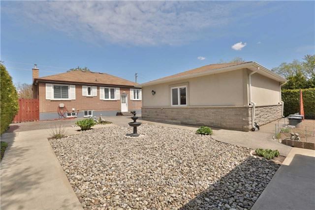 Additional image 4 of 1016 Pinegrove Road, Oakville, ON, L6L 2W2