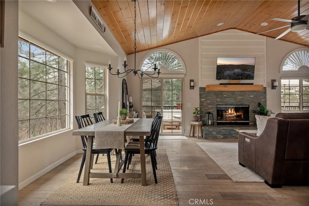 Additional image 10 of 32425 Snowshoe Ln, Running Springs, CA 92382