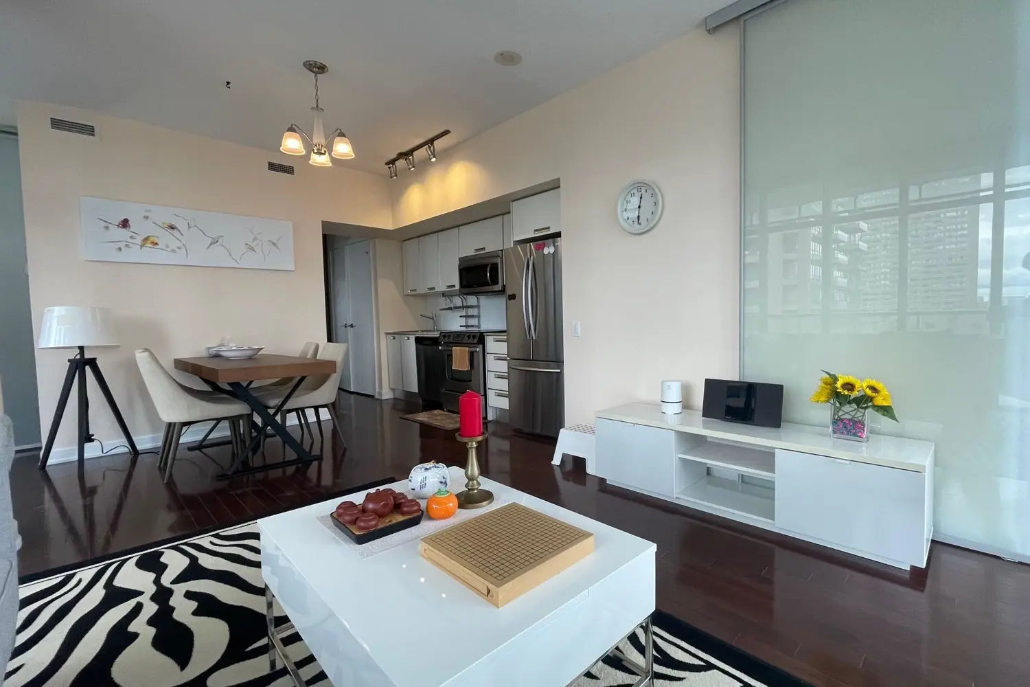 Additional image 4 of 33 Charles Street 2109