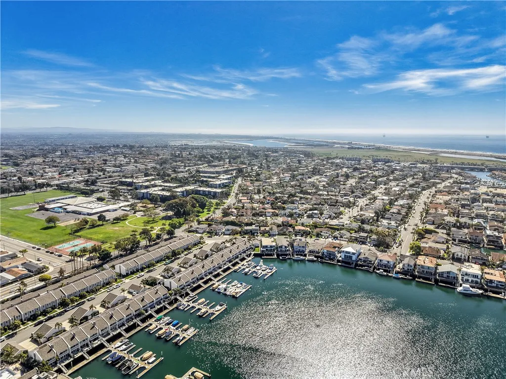 Additional image 48 of 4232 Calhoun Dr, Huntington Beach, CA 92649