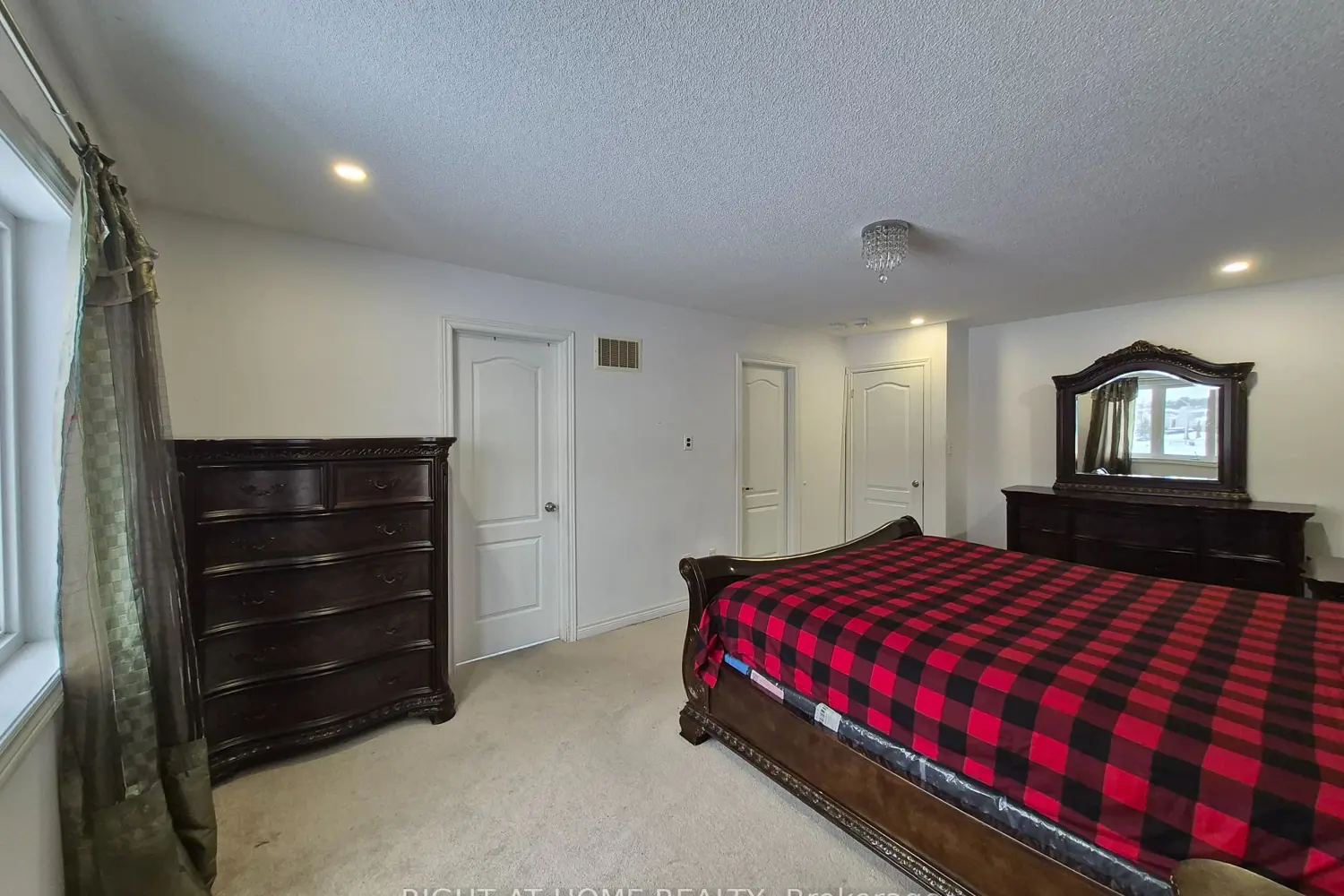 Additional image 7 of 57 Sasco Way