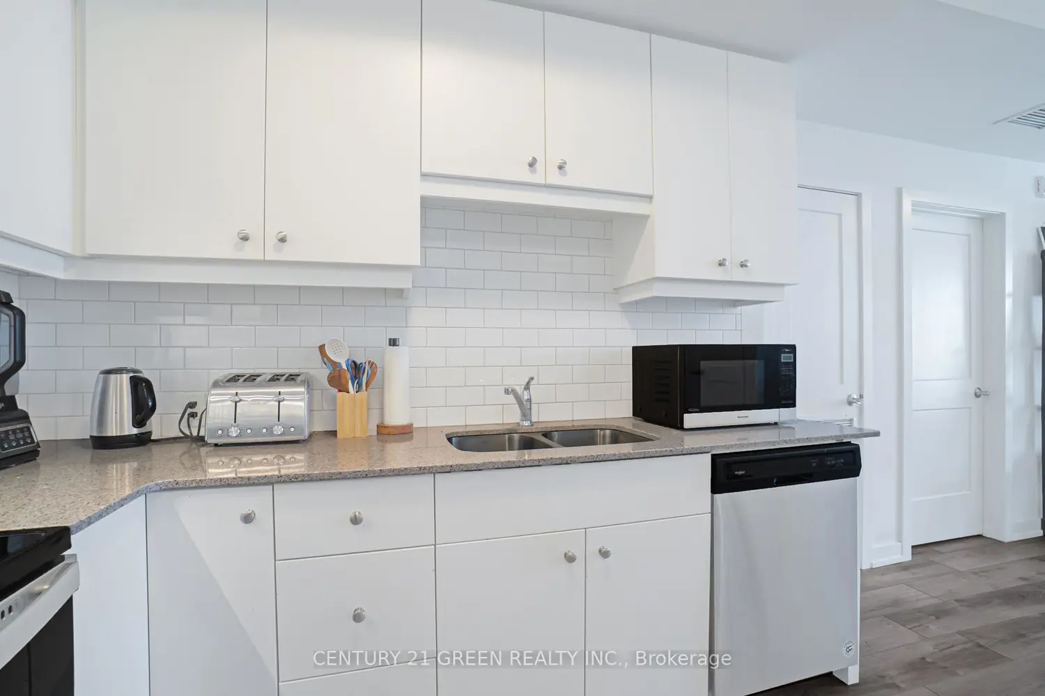 Additional image 6 of 255 Northfield Drive 407