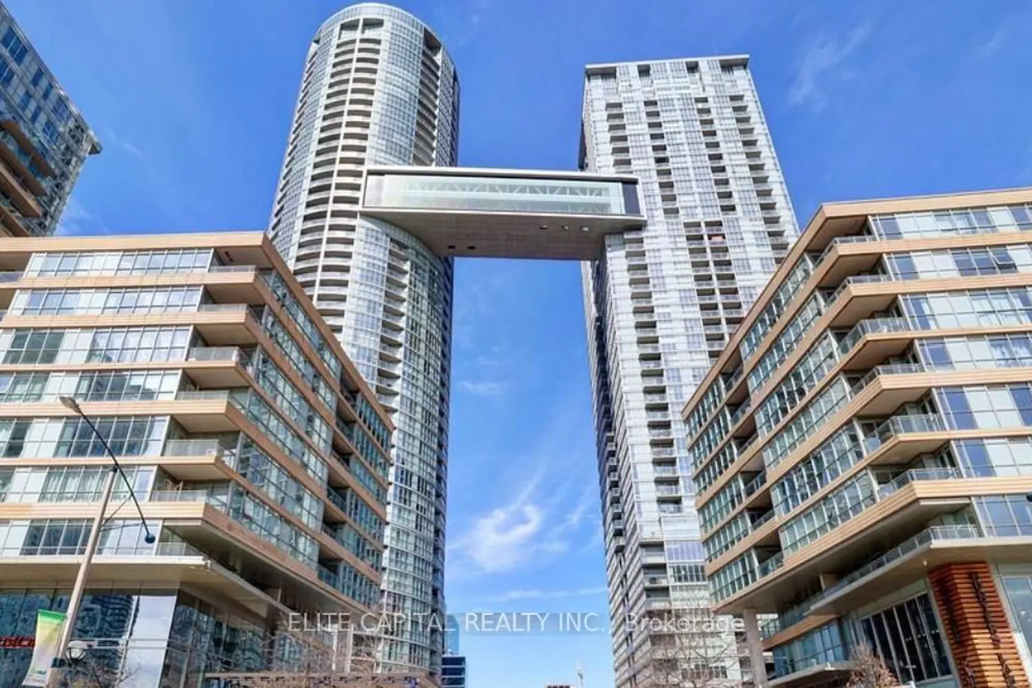 21 Iceboat Terrace 3610