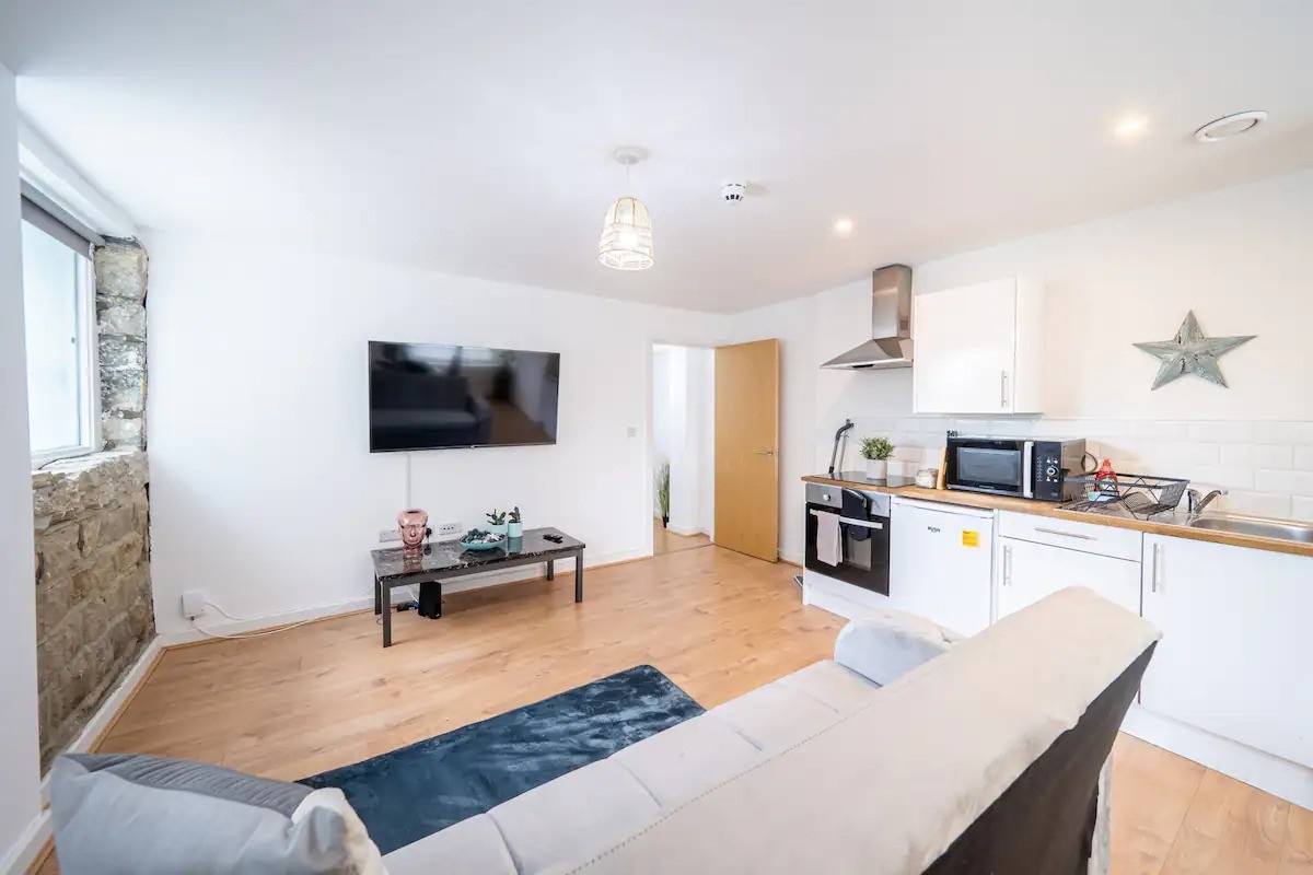 Additional image 4 of 2 Bed Flat, Rivermill Court, LS5, N1 7GU