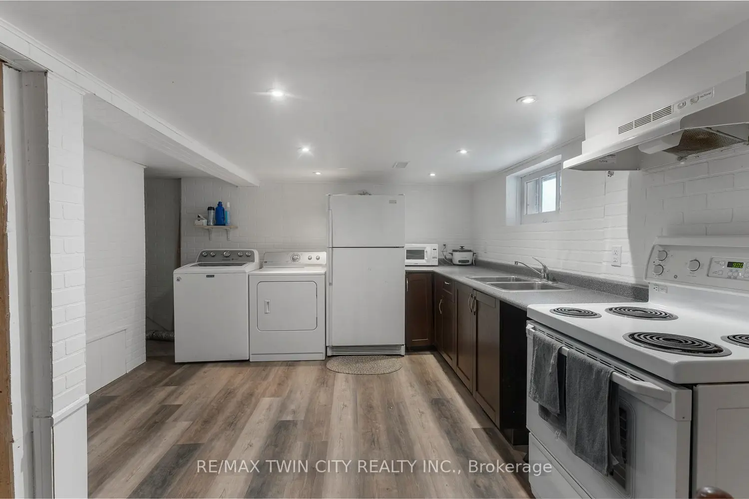 Additional image 12 of 69 Lyons Avenue