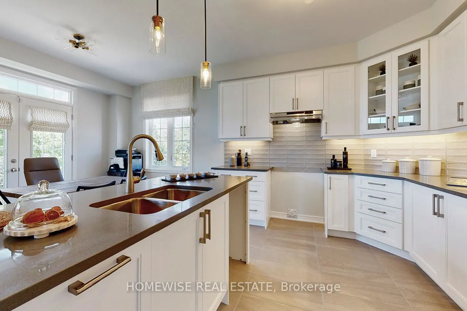 Additional image 5 of 25 York Drive