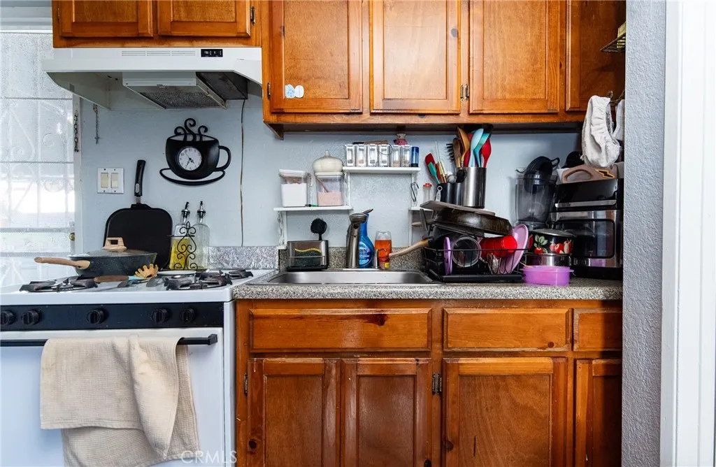 Additional image 26 of 2121 E Shauer St, Compton, CA 90222