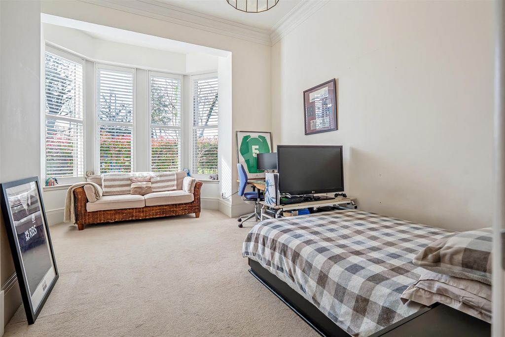Additional image 30 of 3 bed flat for saleHelenslee Road, Dumbarton G82