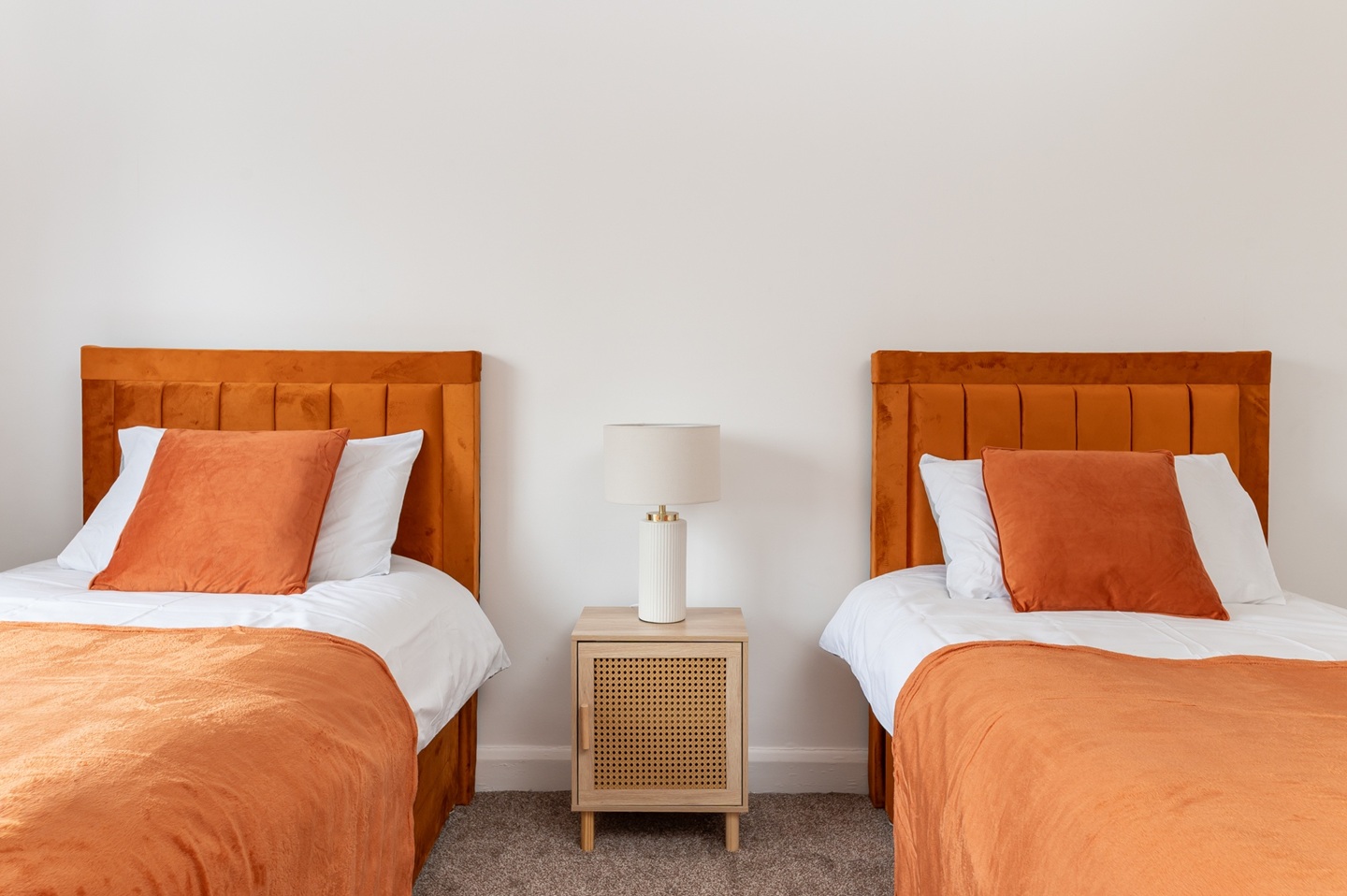 Additional image 13 of 5 Bed Detached House, Fully Furnished In North Leeds, LS17, N1 7GU