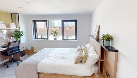 Childers Street, London SE8, Room to rent