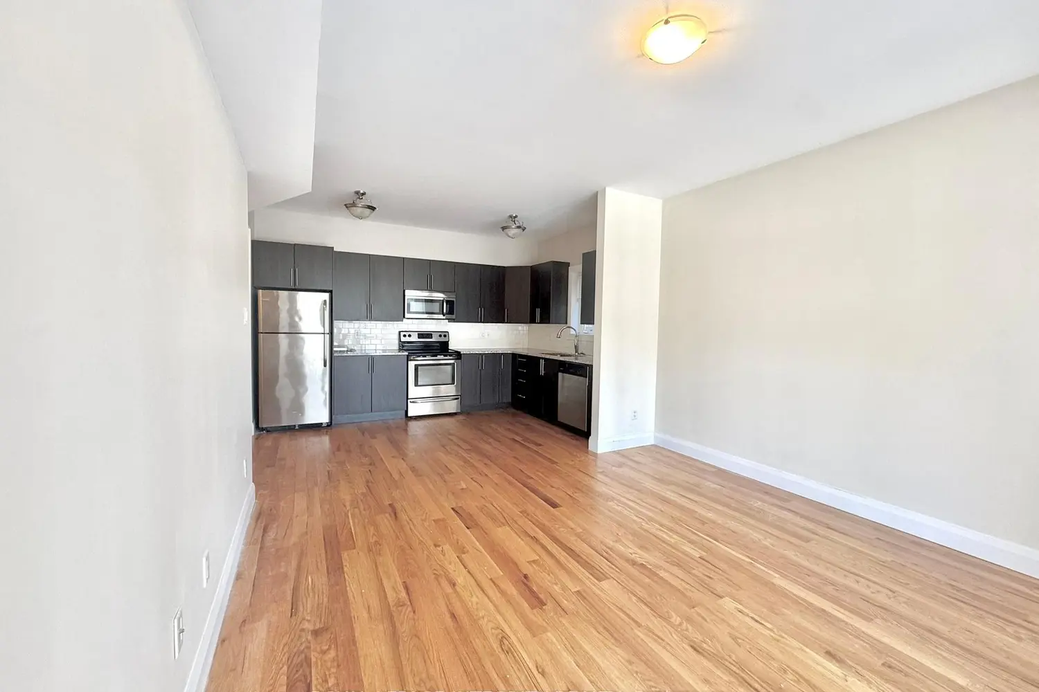 138 King George Street photo 4