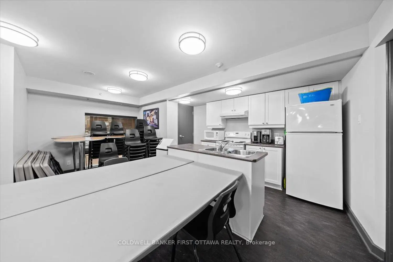 Additional image 17 of 445 Laurier Avenue 1401