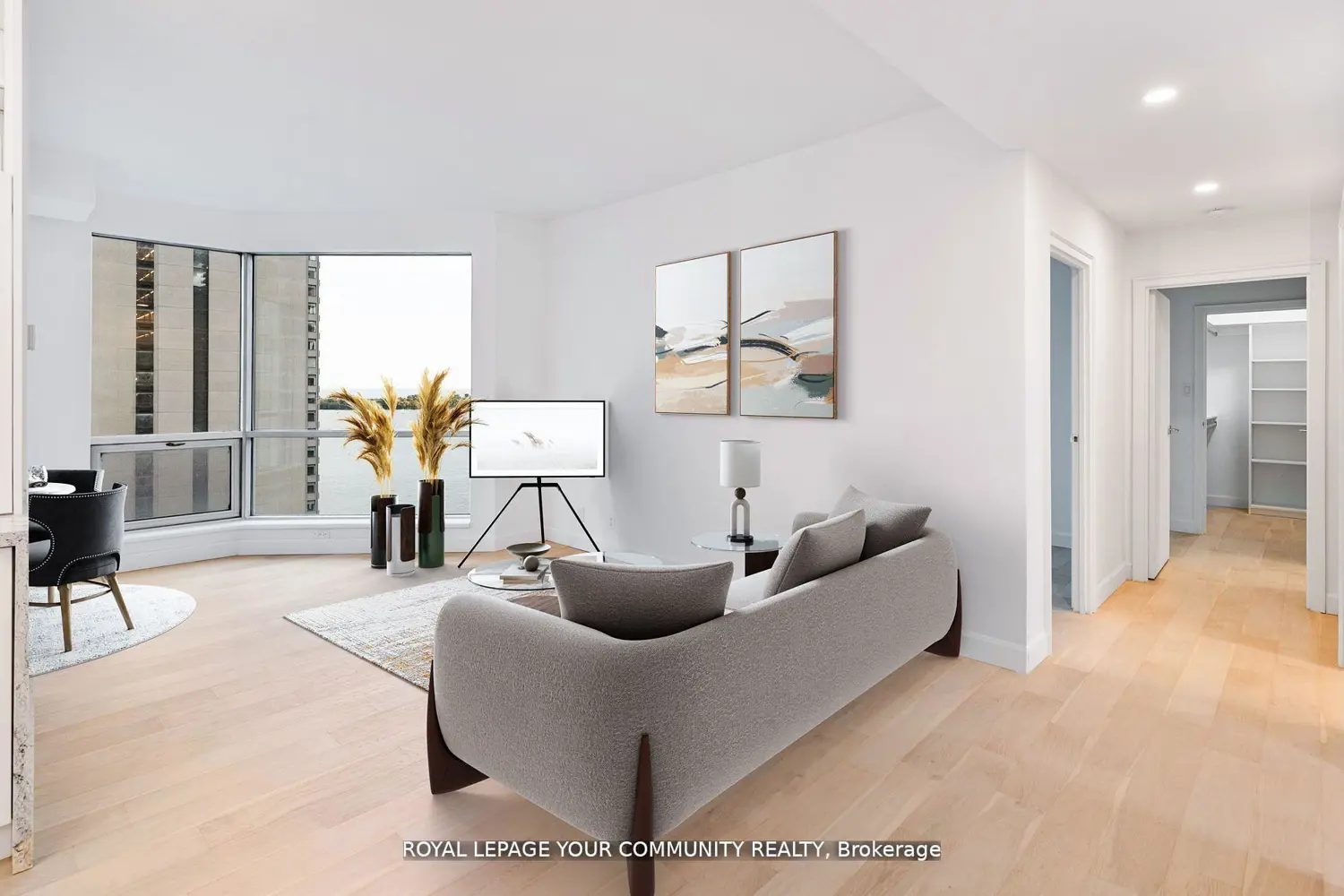 Additional image 2 of 10 Queens Quay 2402