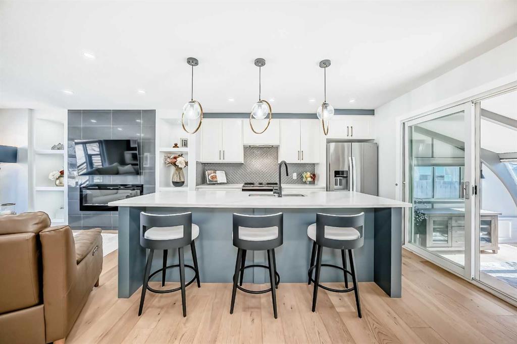 Additional image 4 of 9215 Allison Drive SE, Calgary, AB, T2J 1B3