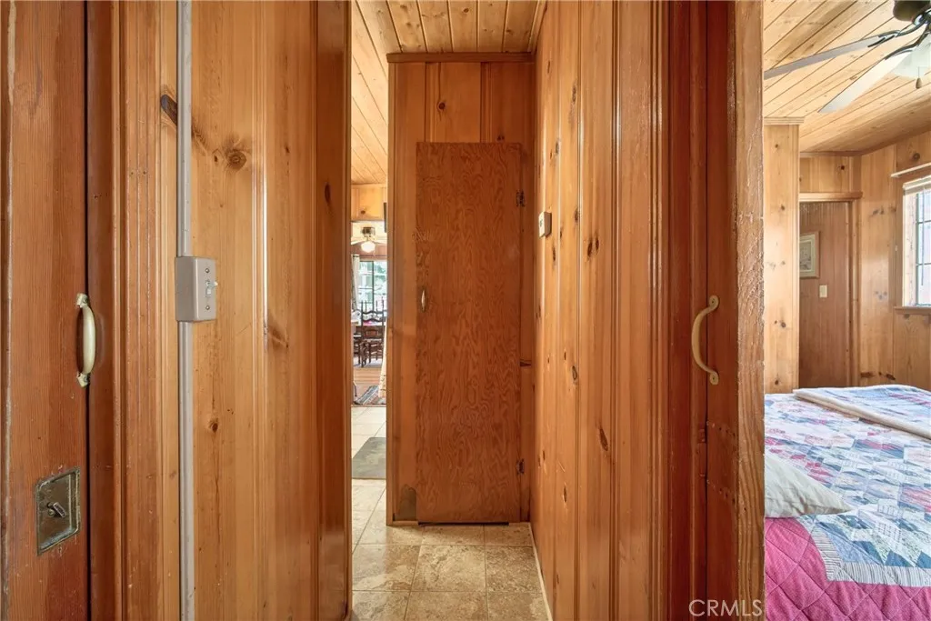 Additional image 62 of 5806 Victorville St, Wrightwood, CA 92397