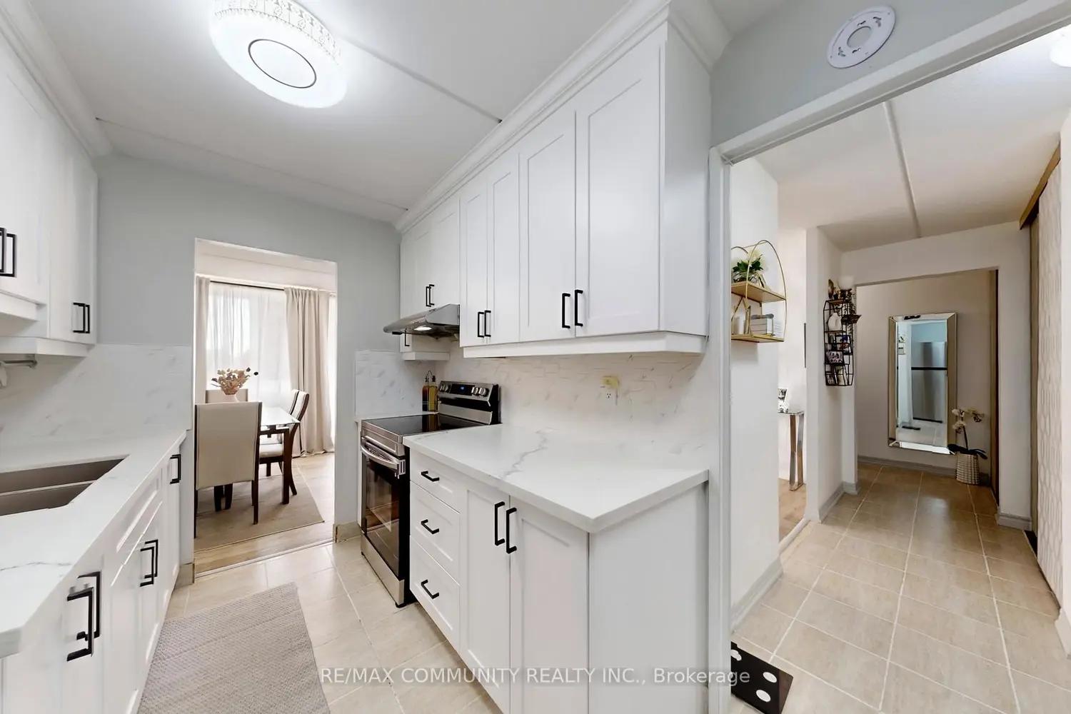 Additional image 10 of 2 Glamorgan Avenue 213