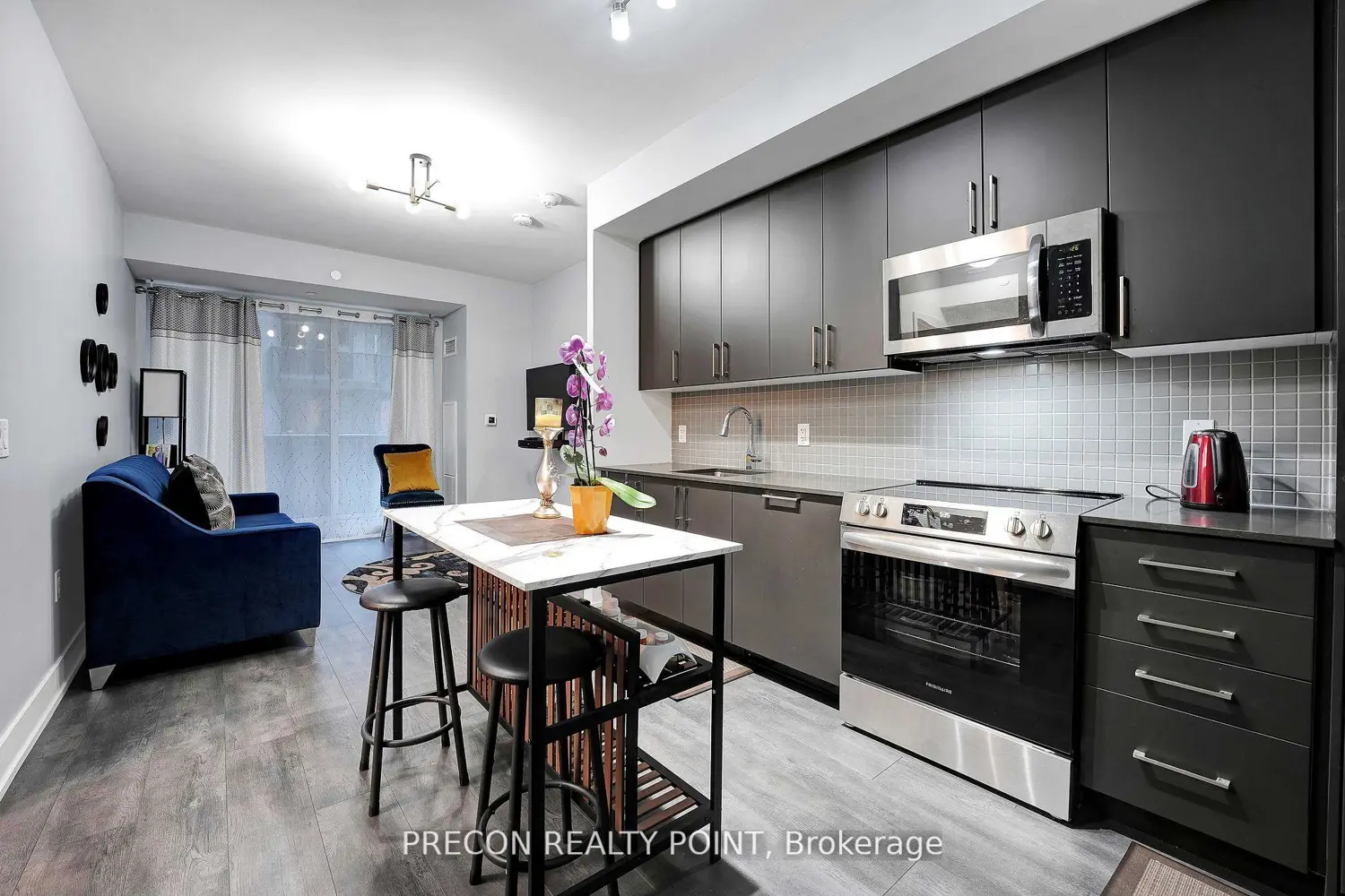 Additional image 3 of 2450 Old Bronte Road 322