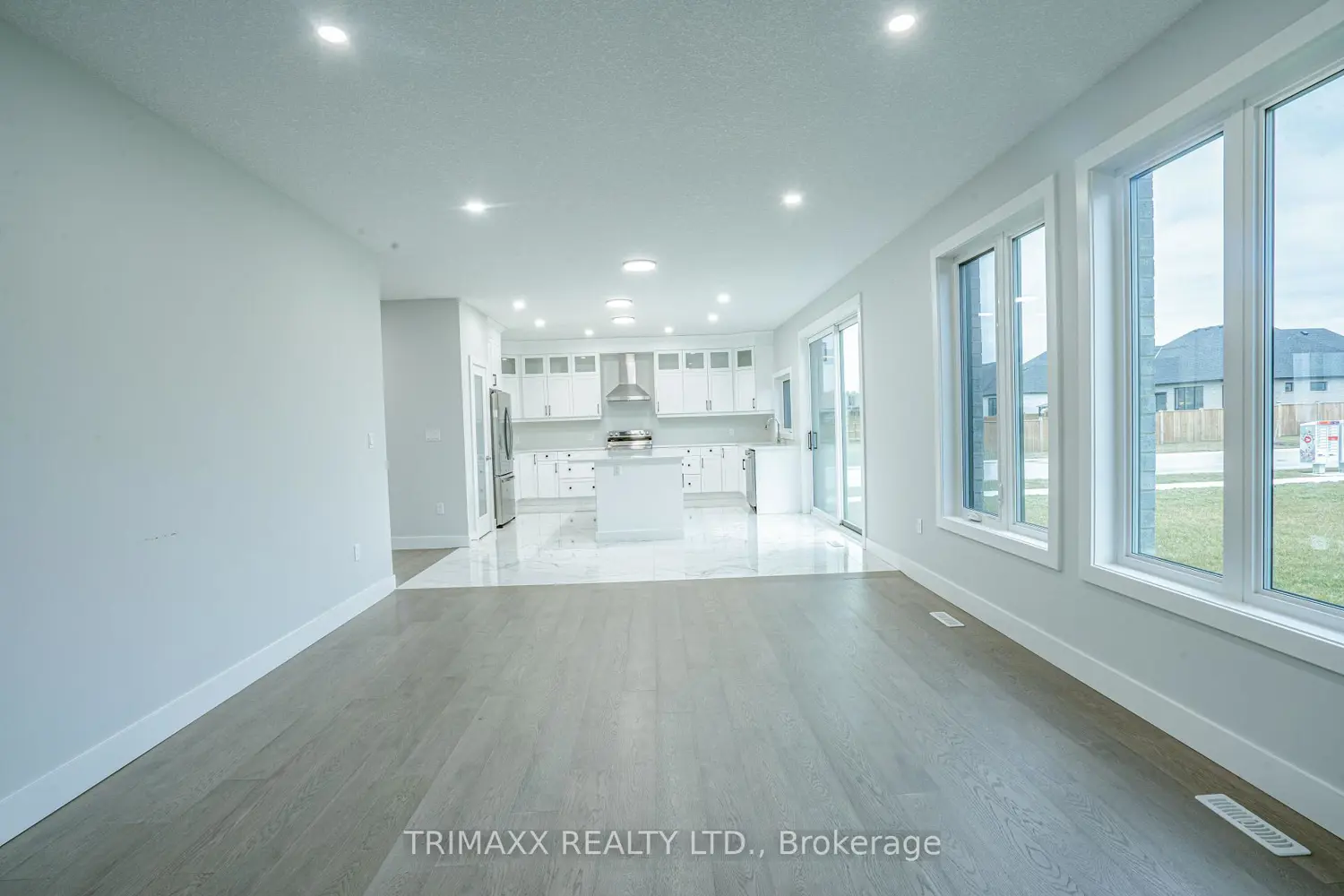 Additional image 8 of 188 Foxborough Place