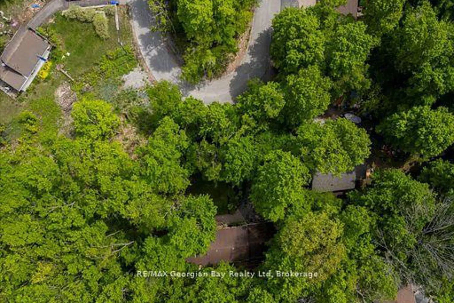 Additional image 16 of 31 Lakeview Crescent