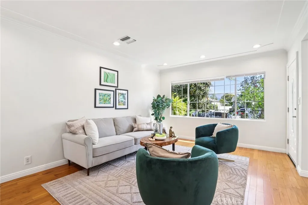 Additional image 8 of 1735 N Lima Street, Burbank, CA 91505