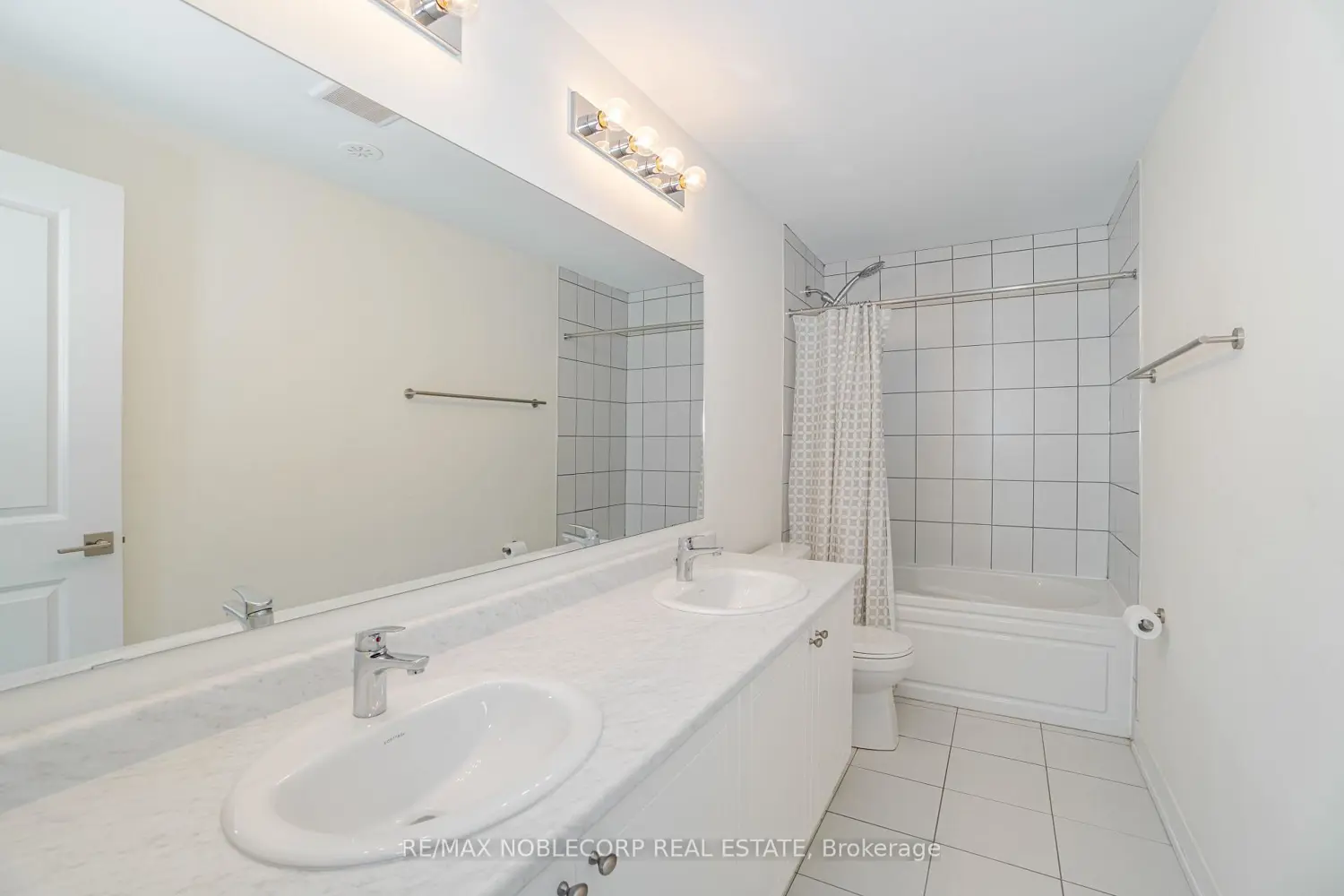 Additional image 7 of 39 John Perkins Bull Drive 22