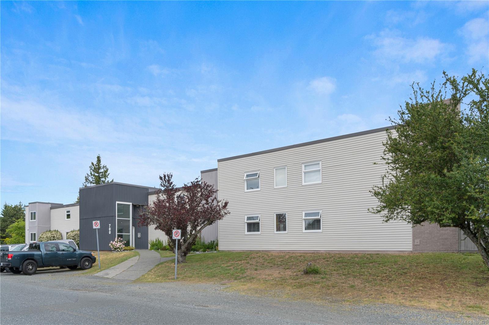 Additional image 4 of 700 Poplar Street, Nanaimo, BC, V9S 2H6
