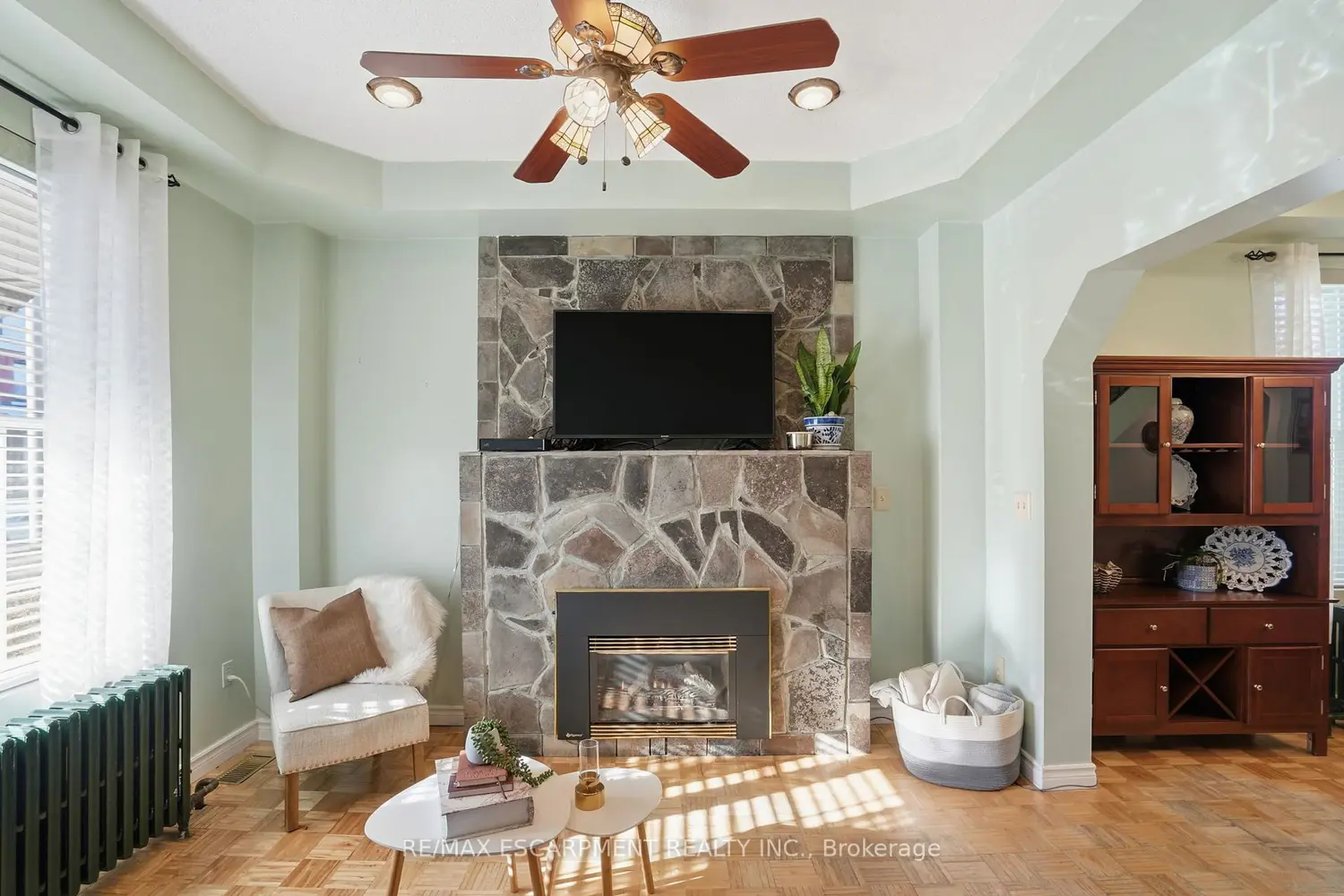 Additional image 5 of 81 Simcoe Street