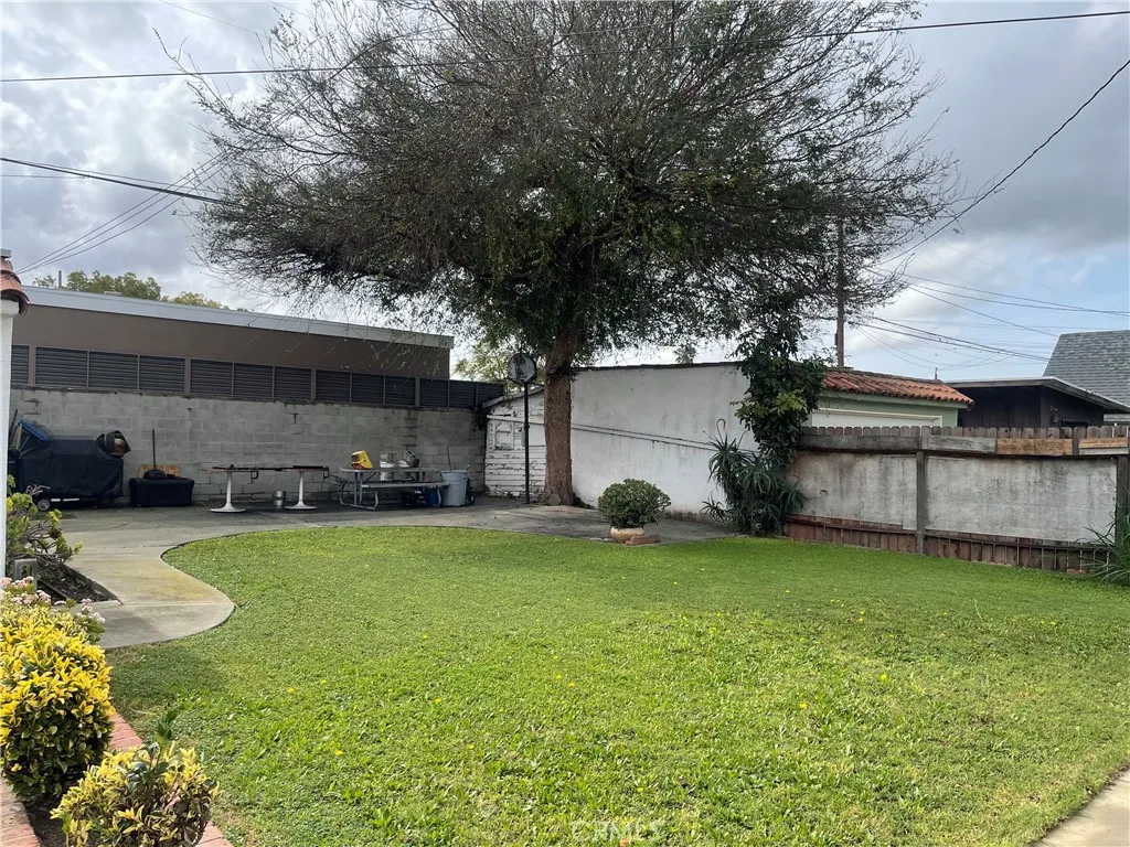 Additional image 8 of 2628 W 76th St, Inglewood, CA 90305