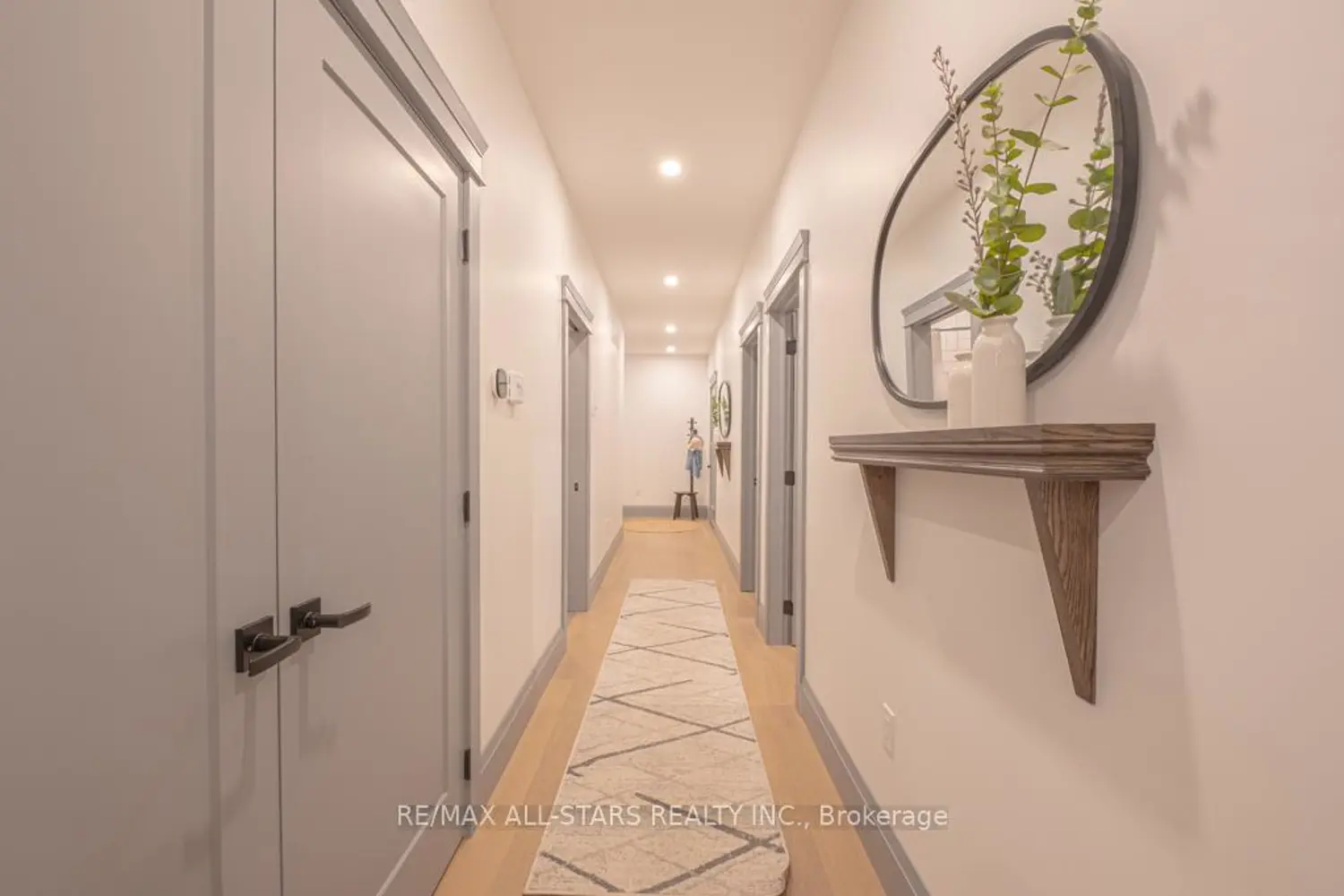 Additional image 13 of 228 Riverside Drive