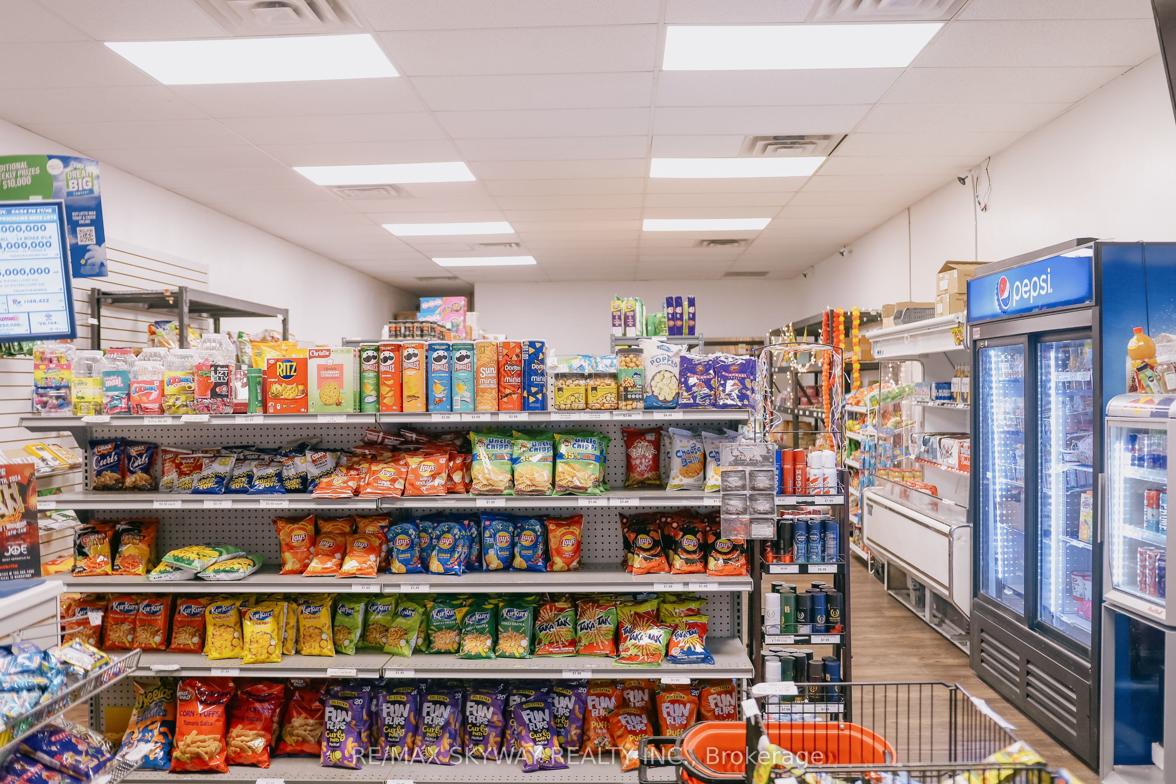 Additional image 5 of 4-221 Cundles Road E, Barrie, ON, L4M 6L5