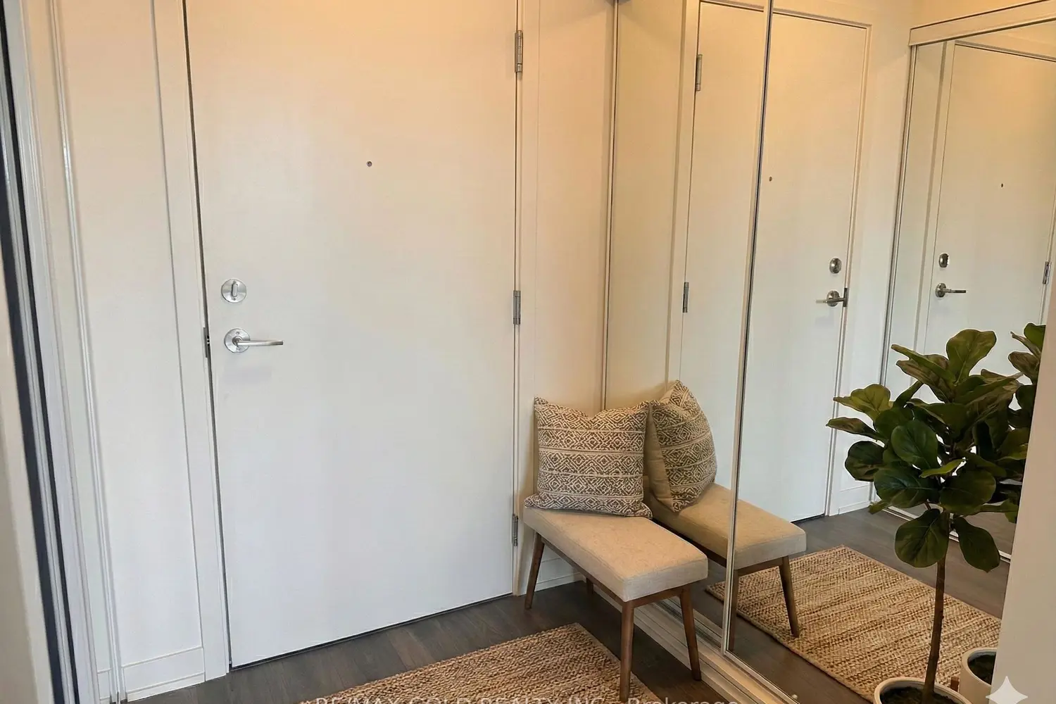 Additional image 3 of 58 Sky Harbour Drive 307