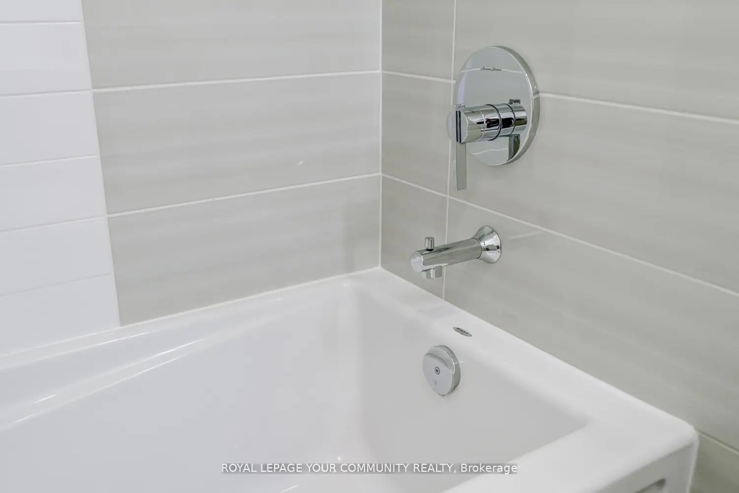 Additional image 14 of 540 Bur Oak Avenue 222