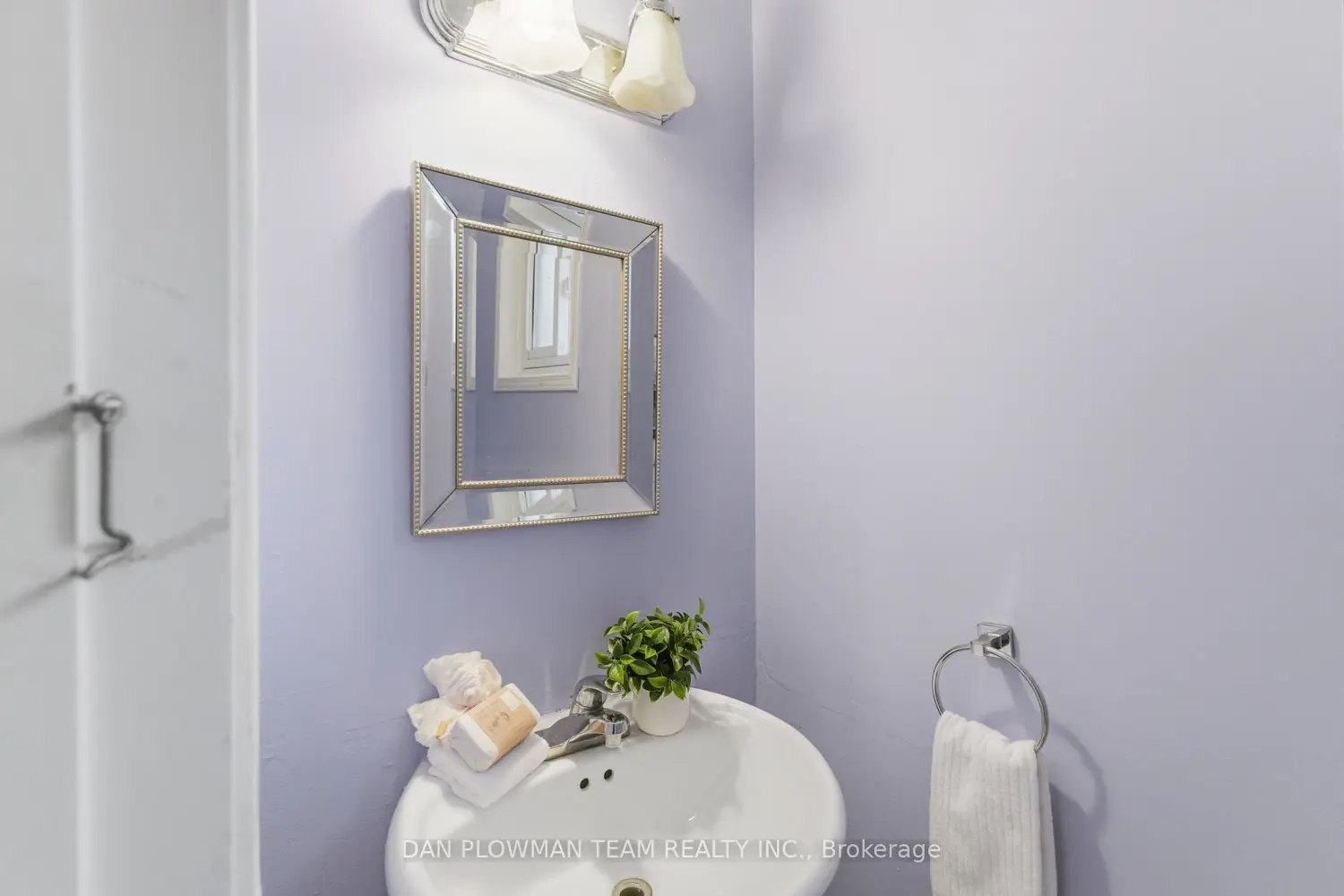 Additional image 9 of 366 Rosedale Drive